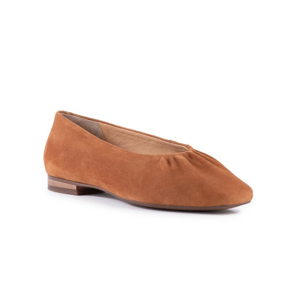 Seychelles Women's Suede Flats in Cognac Brown